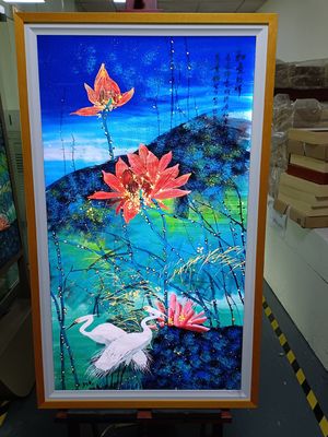Écran publicitaire LCD 55 pouces résolution 4K avec cadre en bois - Signalisation numérique commerciale